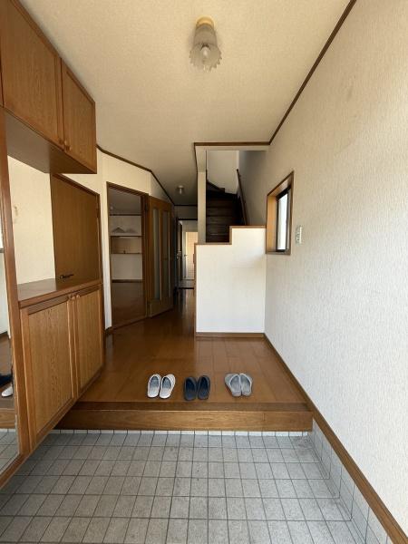 彦根市中藪町の中古一戸建て