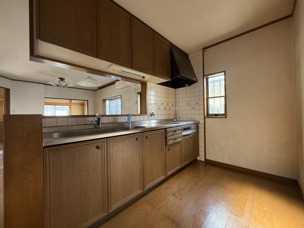 彦根市中藪町の中古一戸建て