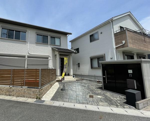 彦根市八坂町の中古一戸建て