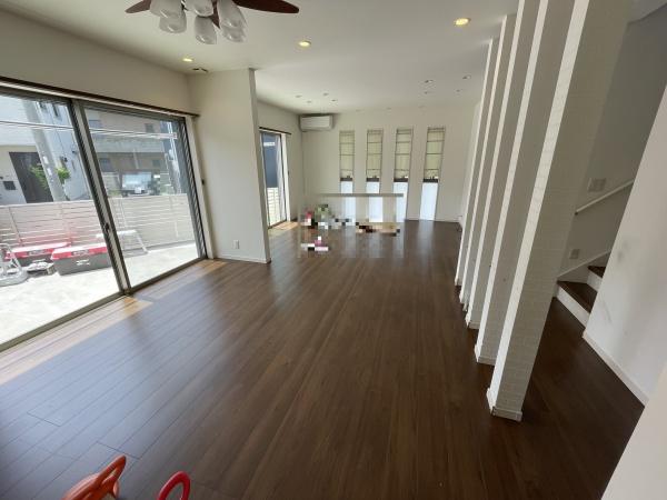 彦根市八坂町　中古戸建
