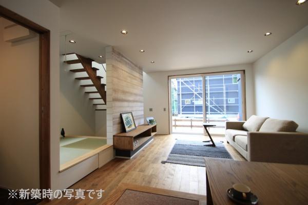 米原市顔戸　中古戸建