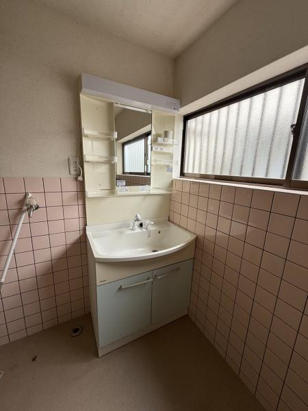 彦根市里根町の中古一戸建て