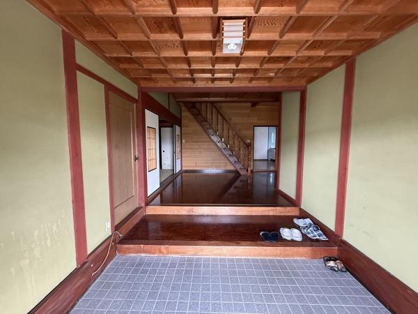 彦根市里根町の中古一戸建て