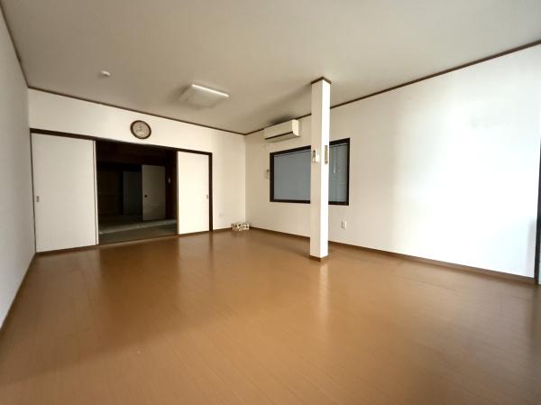 彦根市里根町　中古戸建