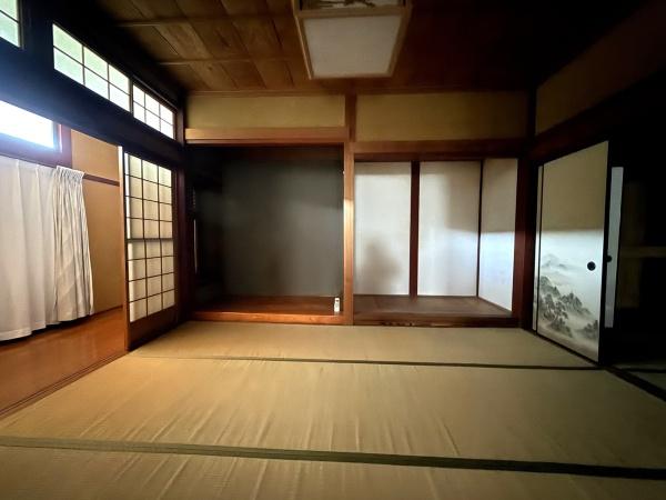 彦根市里根町の中古一戸建て