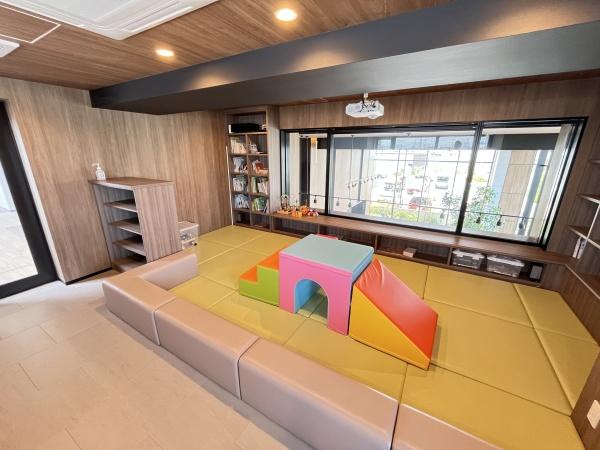 デュオヒルズ能登川駅前