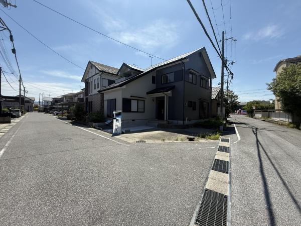 彦根市開出今町の中古一戸建て