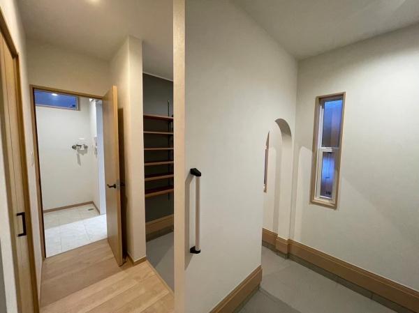 彦根市西葛籠町の中古一戸建て