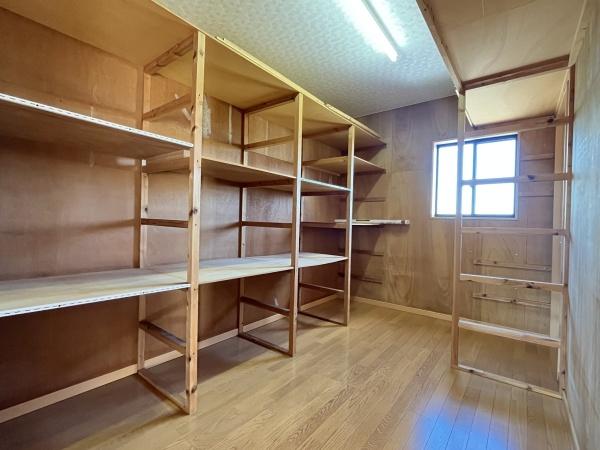 米原市下多良の中古一戸建て