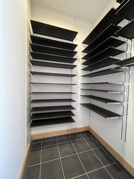 長浜市宮司町の中古一戸建て(玄関)