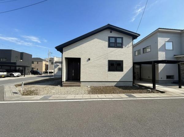彦根市八坂町