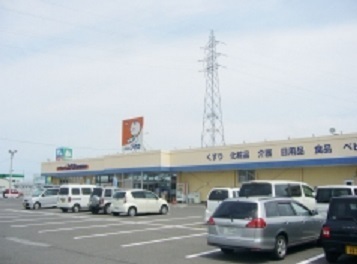 彦根市東沼波町第６　２号棟(ドラッグユタカ彦根高宮店)