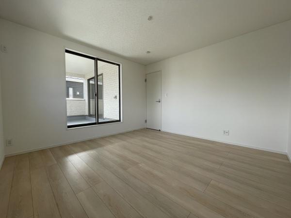 彦根市東沼波町第６　２号棟