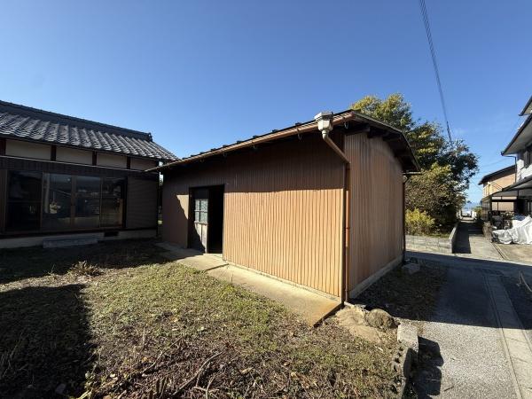 彦根市八坂町の中古一戸建て