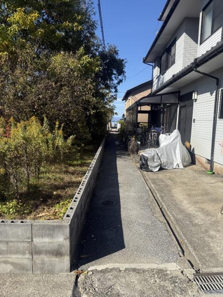 彦根市八坂町の中古一戸建て