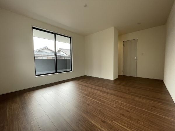 彦根市野瀬町２期　１号棟