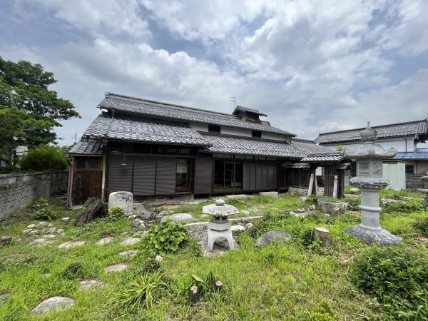 豊郷町八町　中古戸建