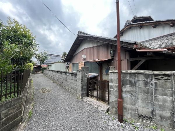 豊郷町八町　中古戸建