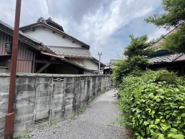 豊郷町八町　中古戸建