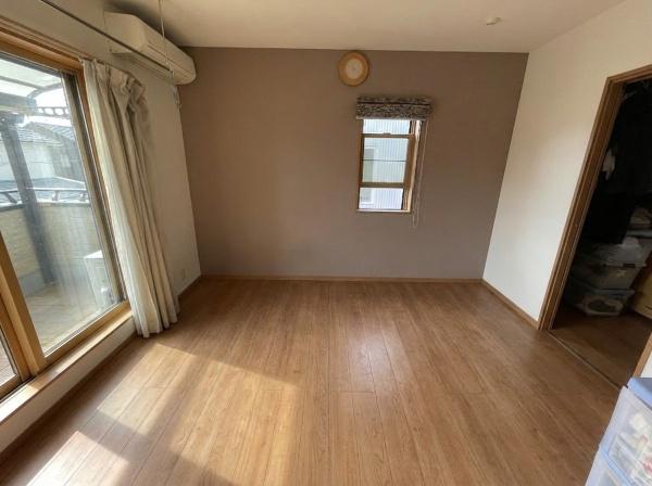 長浜市十里町の中古一戸建て