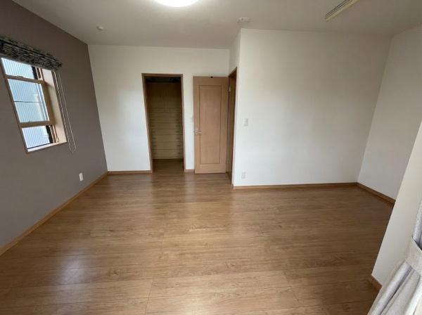 長浜市十里町の中古一戸建て