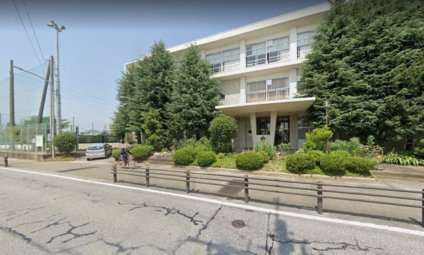 彦根市城町第２　1号棟(彦根市立城西小学校)