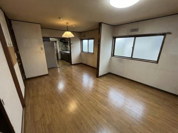 彦根市日夏町　中古戸建