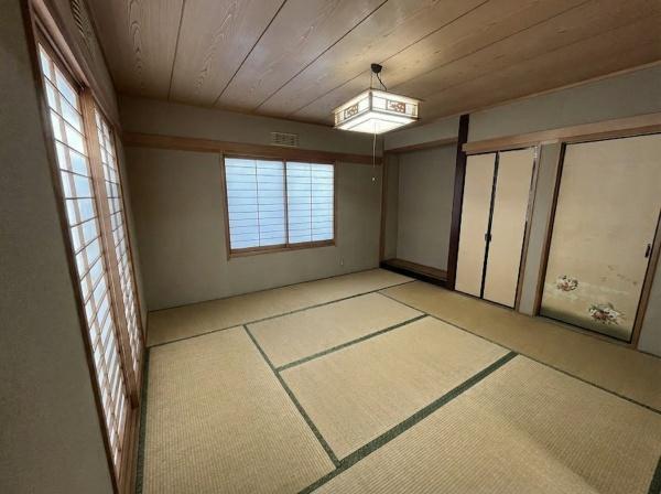 彦根市日夏町の中古一戸建て