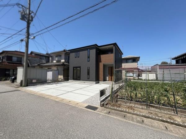 長浜市平方町8期　1号棟