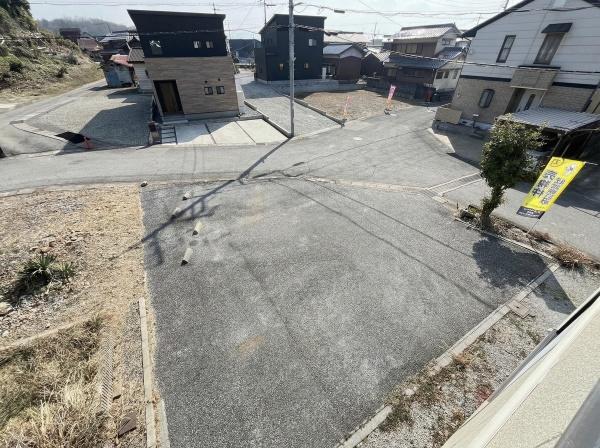彦根市野田山町の中古一戸建て