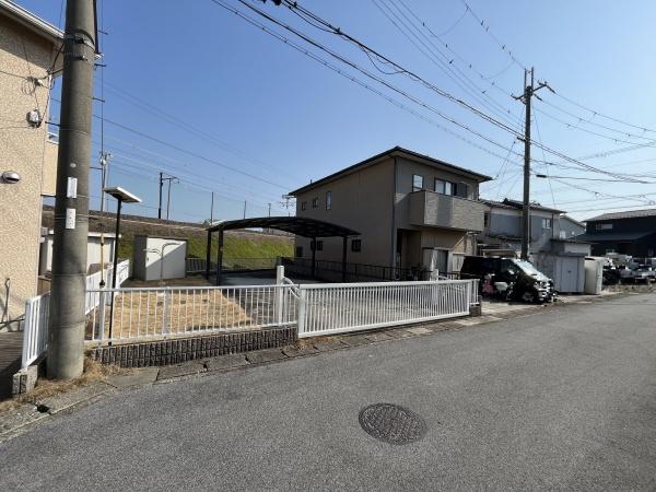 彦根市芹町の中古一戸建て