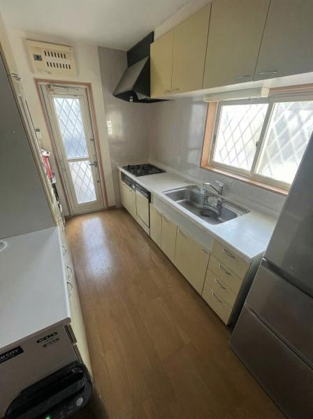 彦根市芹町　中古戸建