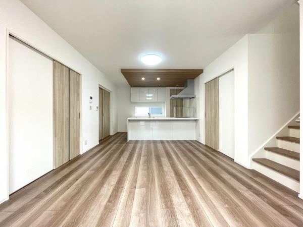 米原市長沢タマタウン　2号地