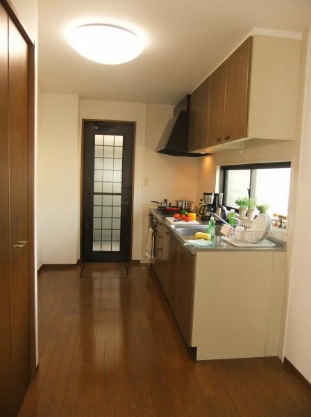 彦根市西今町の中古一戸建て