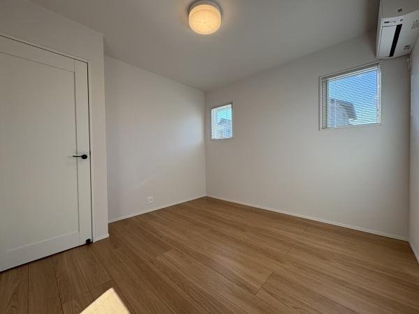 彦根市西今町　平屋