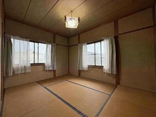 彦根市芹川町の中古一戸建て