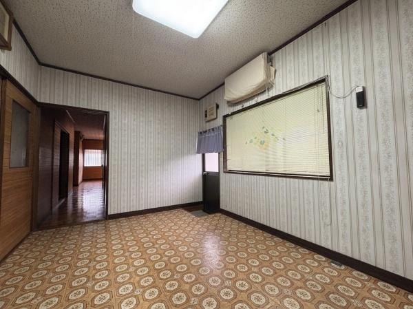 彦根市芹川町の中古一戸建て