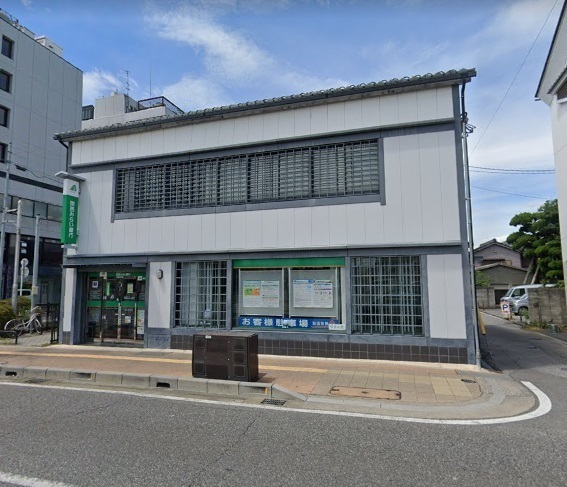 長浜市列見町　ハイエストパレス　アパート(関西みらい銀行長浜駅前支店)