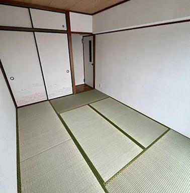 長浜市列見町　ハイエストパレス　アパート