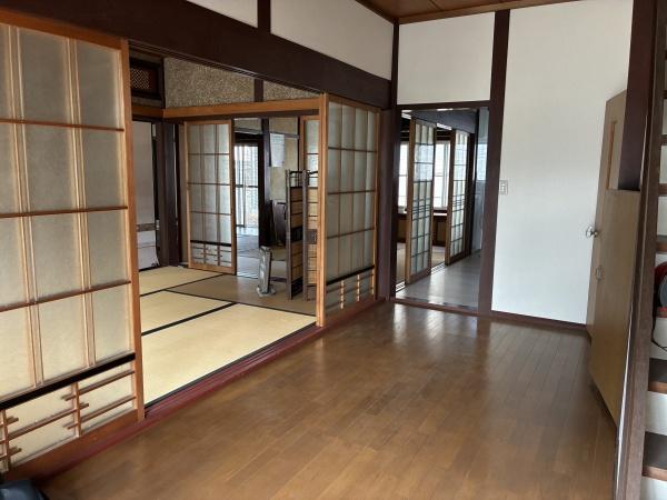 彦根市西葛籠町の中古一戸建て