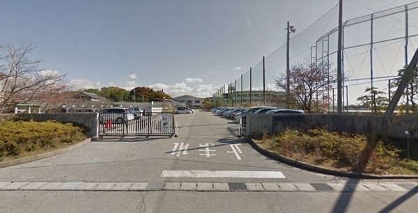 彦根市西今町の土地(彦根市立南中学校)