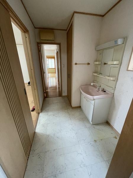 彦根市西葛籠町の中古一戸建て