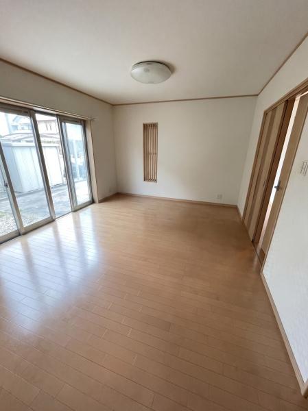 彦根市西葛籠町　中古戸建