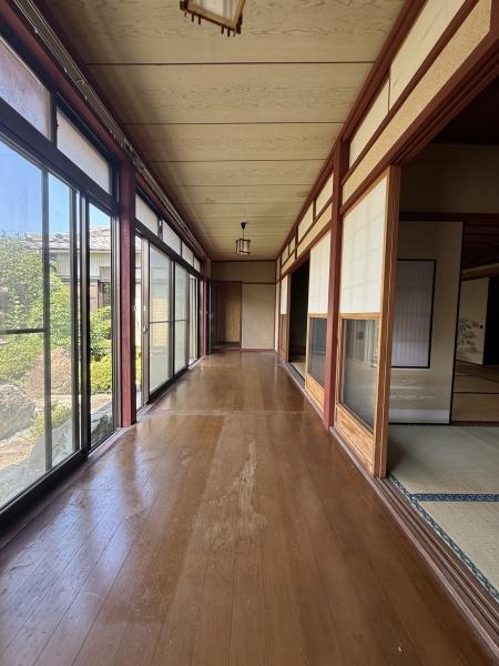 米原市磯の中古一戸建て
