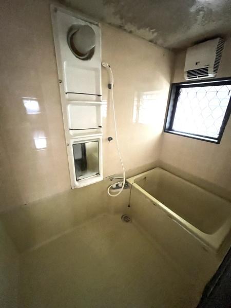 彦根市肥田町の中古一戸建て