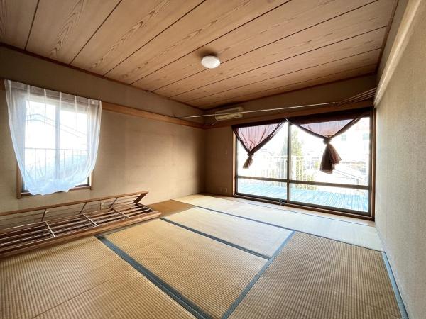 彦根市肥田町の中古一戸建て