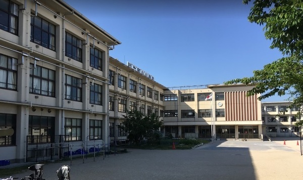 アルファステイツ彦根駅(彦根市立佐和山小学校)