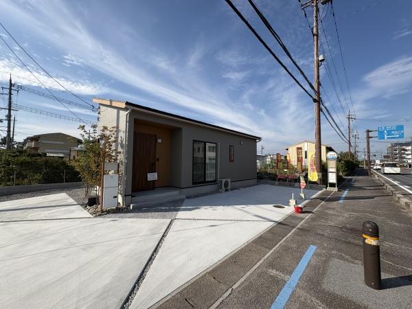 彦根市八坂町　平屋モデルハウス