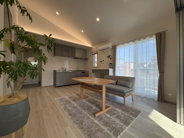 彦根市八坂町　平屋モデルハウス