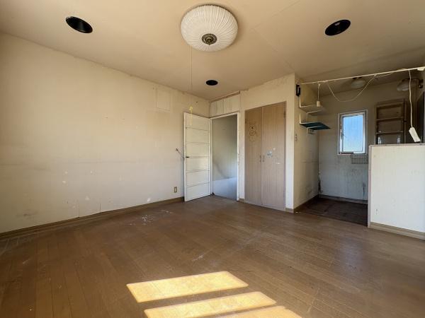 彦根市八坂町の中古一戸建て